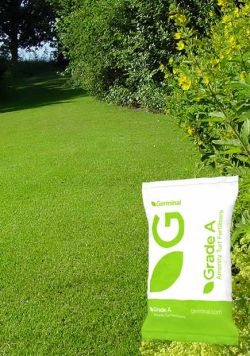 G10 Spring/Summer Labour Saver (Weed Feed and Moss killer) 10-2-1.7